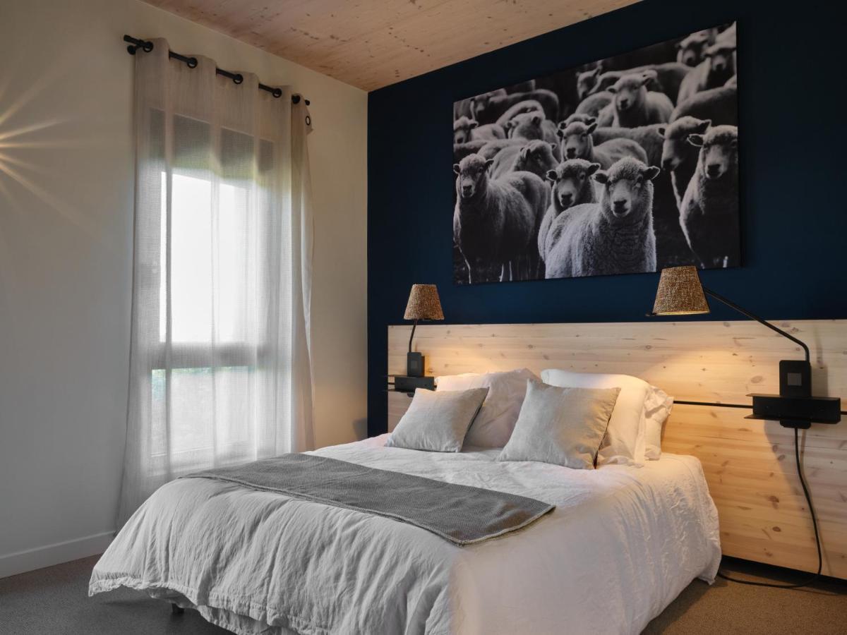 Bercail Hotel Wambrechies Екстериор снимка