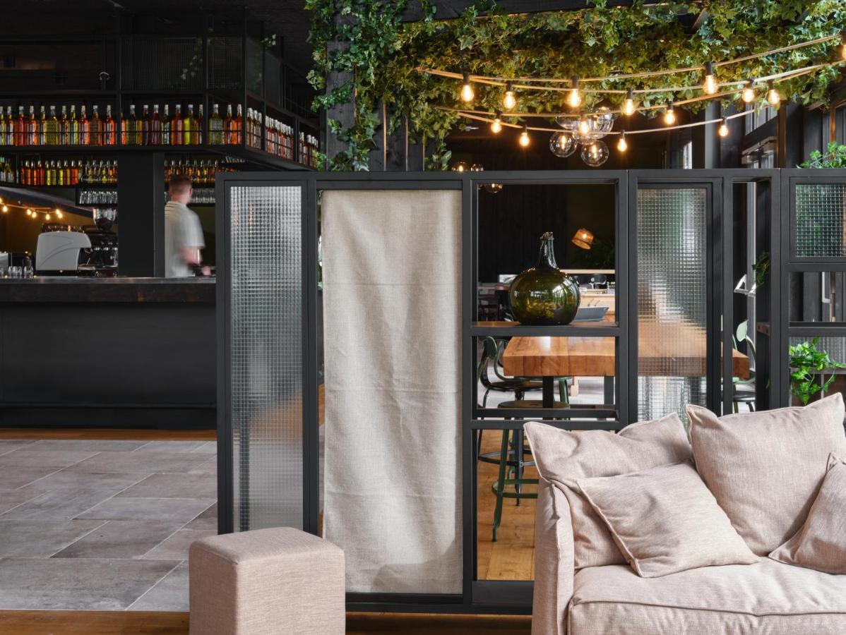 Bercail Hotel Wambrechies Екстериор снимка